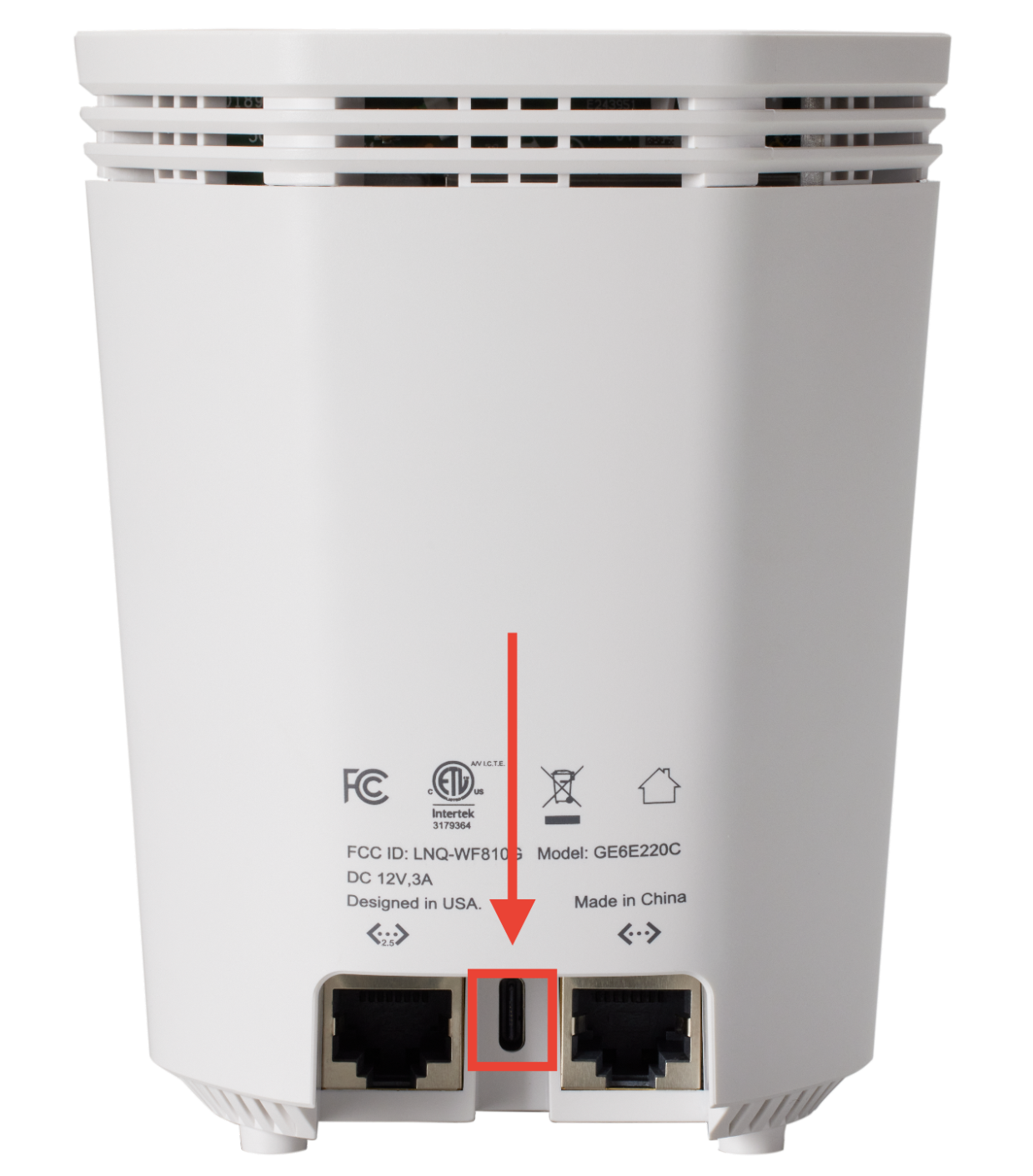 Back of the GFiber Wi-Fi 6 Mesh Extender (Model GE6E220C) with USB power port highlighted